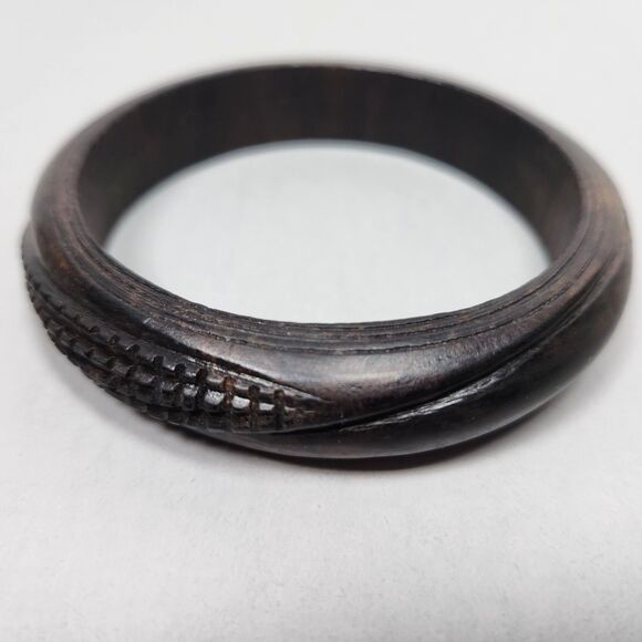 Vintage Carved Wood Bangle Bracelet Ethnic Boho Natural Layer Tribal - Picture 1 of 6